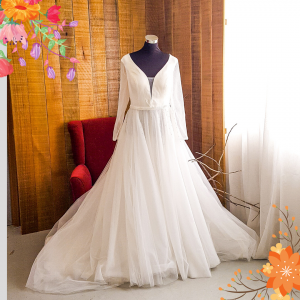 20YS01WL01 Mia Plus LS Satin Strap V neck Tulle A line aPlus Size Bride Malaysia Derss Rental, Simple wedding dress malaysia, ROM wedding gown Kuala Lumpur,