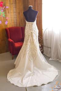 610CCW07 Plus Full beaded Grand b Plus Size Bride Malaysia Dress Rental,