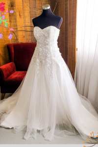 71XNWL01 Plus Illusion Neck Fit and Flare A line b Plus Size Wedding Dress Malaysia,