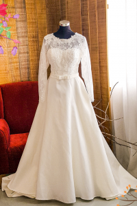 808BYWL02 Plus Kate Long Sleeves Illusion neck Satin Skirt a Plus Size Bride Gown Rental Malaysia,